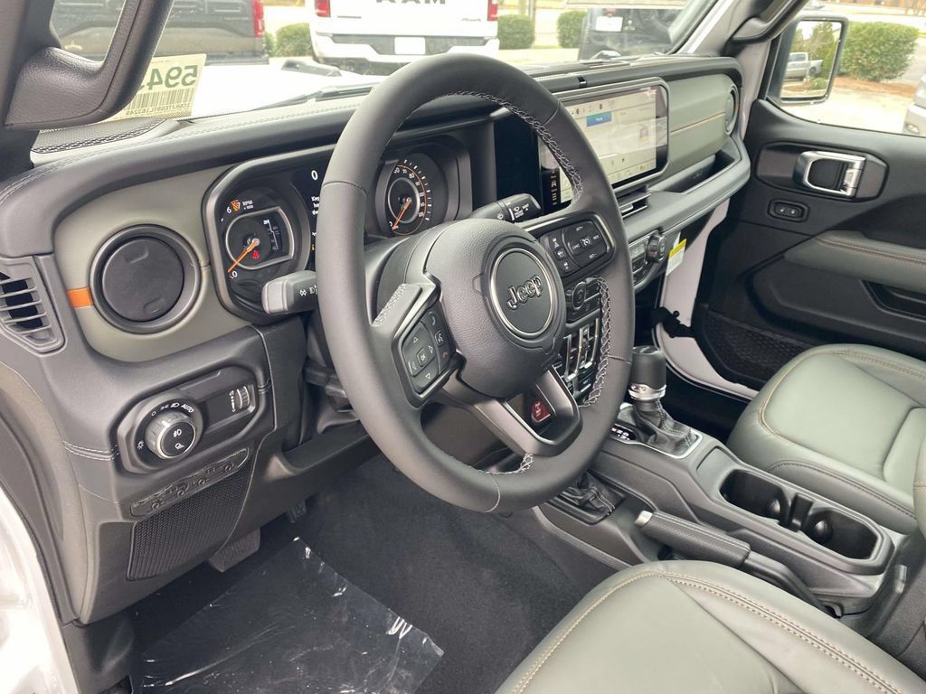 New 2026 Jeep Gladiator Mojave AWD/4WD image 45