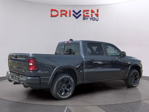 New 2026 RAM 1500 Big Horn AWD/4WD image 5