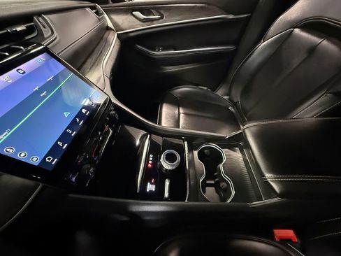 Used 2024 Jeep Grand Cherokee L Limited image 84