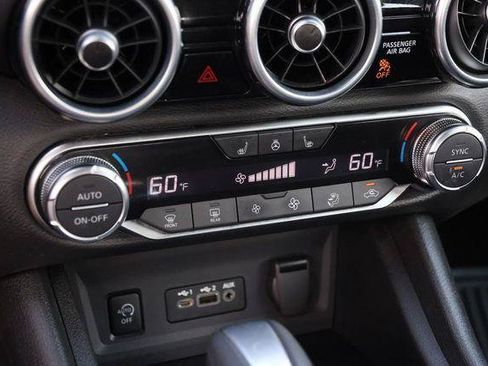 Used 2025 Nissan Sentra SV w/ All-Weather Package FWD image 18