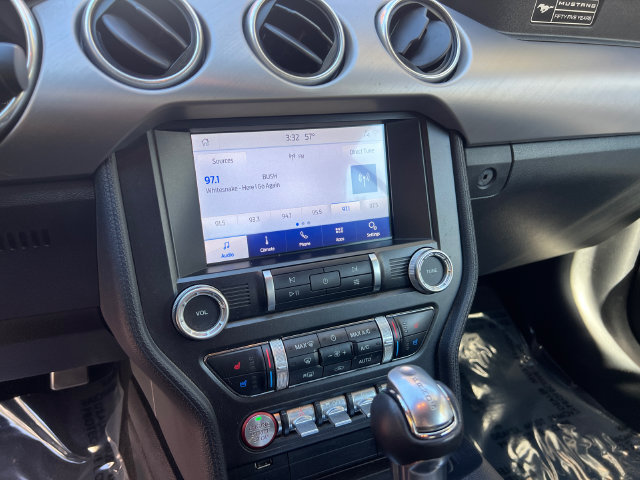 Used 2020 Ford Mustang Premium RWD image 28