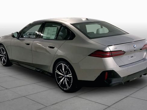 New 2027 BMW 530i xDrive AWD/4WD image 12