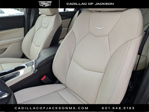 Certified 2025 Cadillac CT4 Premium Luxury image 18