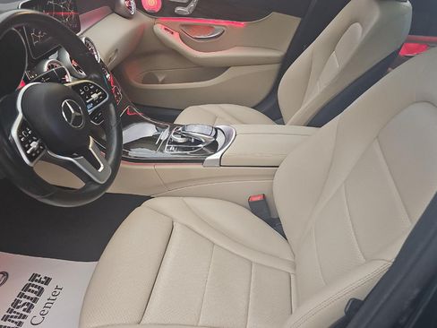 Used 2019 Mercedes-Benz C 300 4MATIC Sedan w/ Multimedia Package image 12