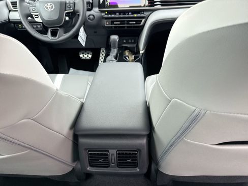 Certified 2026 Toyota Camry SE FWD image 21