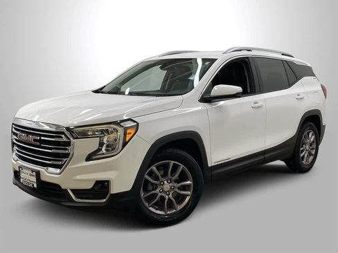 Used 2023 GMC Terrain SLT image 1