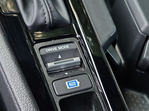 Used 2024 Honda Accord Sport image 24