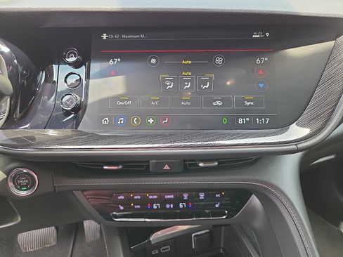 Used 2023 Buick Envision Essence AWD/4WD image 25