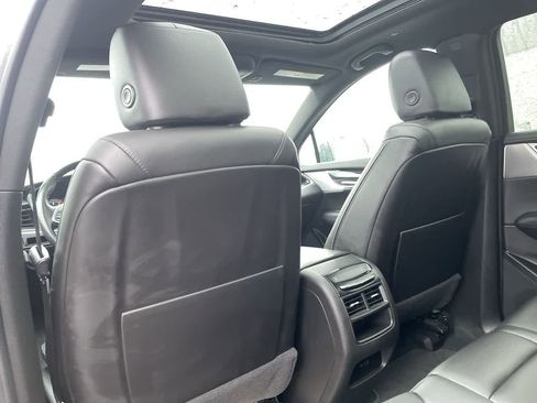 Used 2022 Cadillac XT5 Premium Luxury w/ LPO, Floor Liner Package image 20