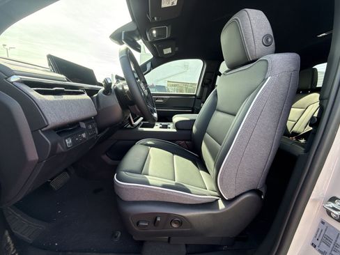 New 2026 GMC Sierra EV Elevation AWD/4WD image 10