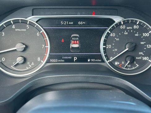Used 2025 Nissan Rogue SV image 20