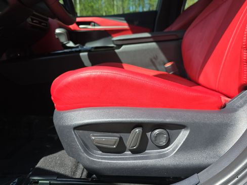 Used 2025 Toyota Camry XSE image 26