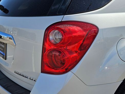 Used 2015 Chevrolet Equinox LTZ image 12