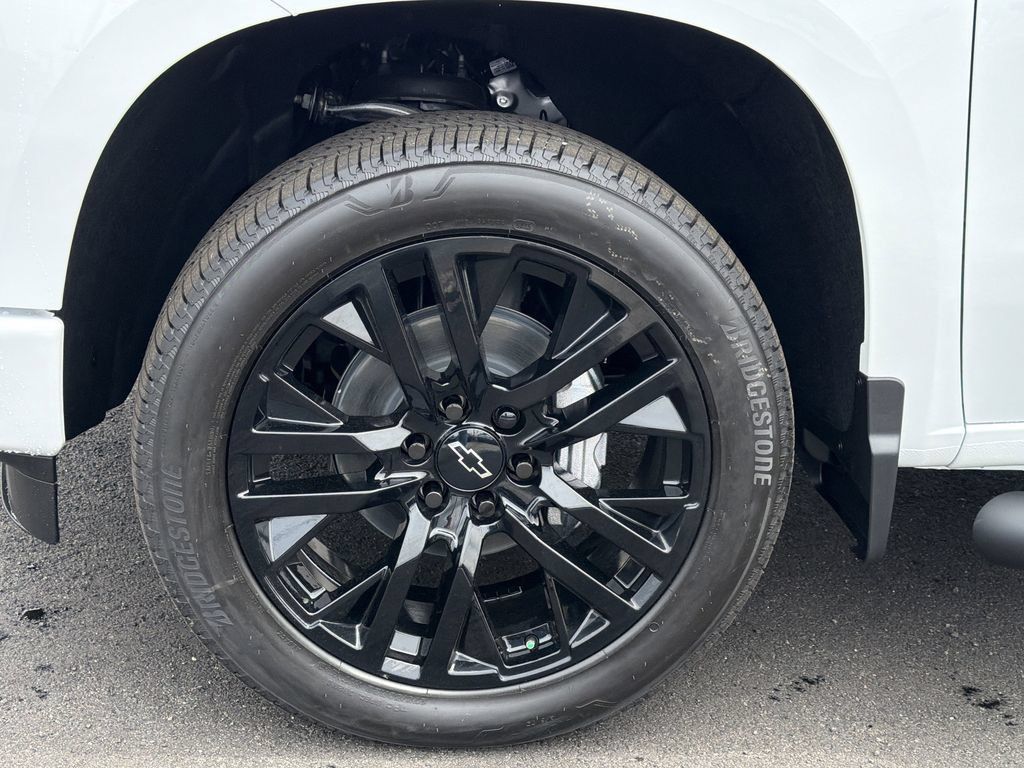 New 2026 Chevrolet Silverado 1500 RST w/ Rally Edition AWD/4WD image 22