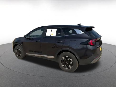 Used 2026 Kia Sportage LX AWD/4WD image 9