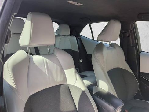 Used 2022 Toyota Corolla XSE FWD image 26