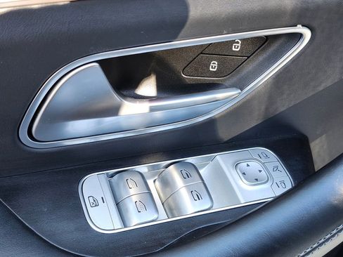 Certified 2023 Mercedes-Benz GLE 53 AMG 4MATIC image 17