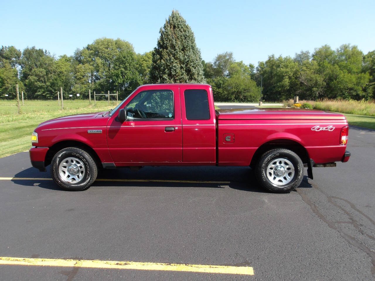 Used 2011 Ford Ranger XLT w/ Payload Pkg 2 AWD/4WD image 9