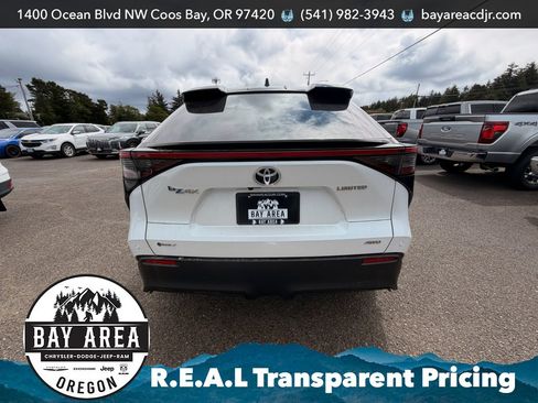 Used 2024 Toyota bZ4X AWD w/ Weather Package image 5