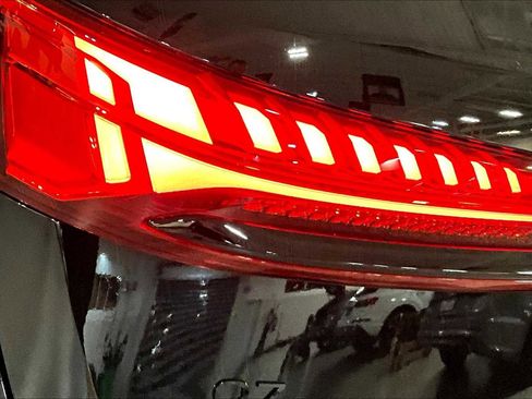 New 2026 Audi Q7 3.0T Premium Plus image 14