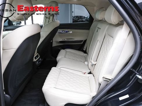 Used 2022 Genesis GV70 3.5T Sport w/ Sport Prestige Package AWD/4WD image 23