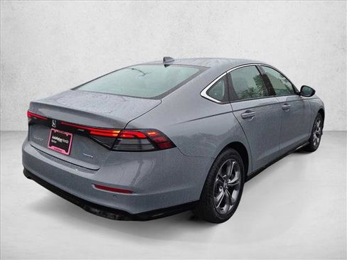 New 2025 Honda Accord EX-L image 5