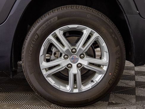Used 2023 GMC Terrain SLE w/ Driver Convenience Package FWD image 53