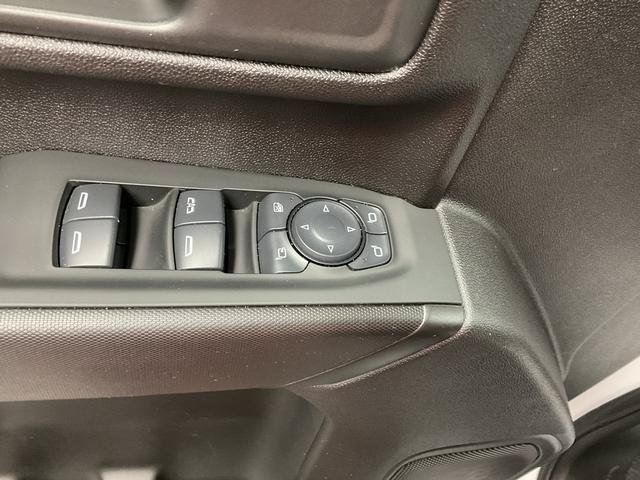 Used 2025 Chevrolet Silverado 2500 Custom w/ Custom Value Package AWD/4WD image 9
