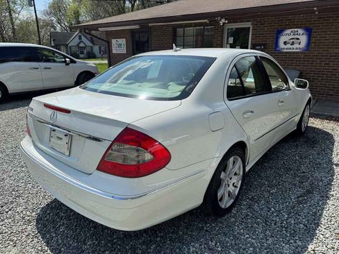 Used 2007 Mercedes-Benz E 350 Sedan image 5