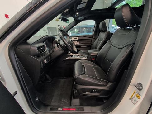 Used 2020 Ford Explorer ST w/ Premium Technology Package AWD/4WD image 11