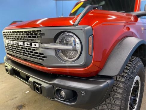 Used 2023 Ford Bronco Badlands AWD/4WD image 5