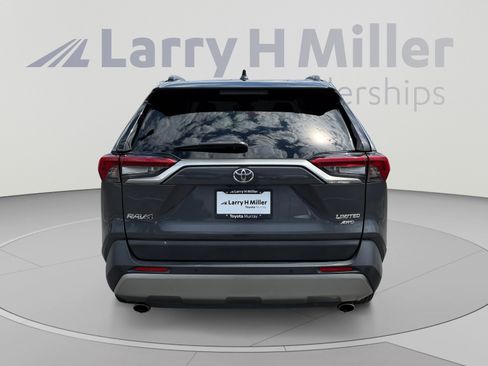 Used 2023 Toyota RAV4 Limited AWD/4WD image 4