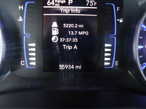 Used 2021 Chrysler Voyager Lxi image 23