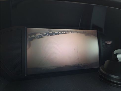 Used 2010 Honda Pilot Touring image 31