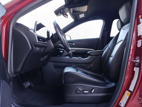 Used 2024 Cadillac XT4 Premium Luxury AWD/4WD image 20