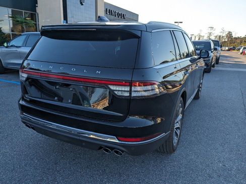 New 2025 Lincoln Aviator Reserve w/ Illumination Package image 4