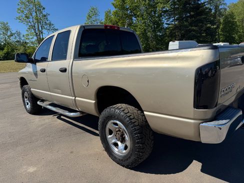 Used 2004 Dodge Ram 2500 Truck SLT w/ Trailer Tow Group AWD/4WD image 10
