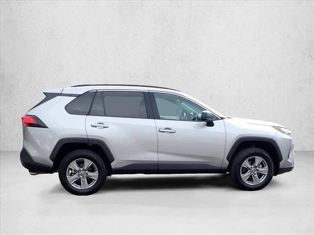 Used 2024 Toyota RAV4 LE AWD/4WD image 5