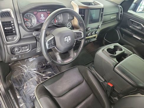 Used 2022 RAM 1500 Laramie AWD/4WD image 11