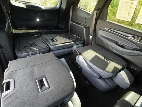 Used 2024 Buick Enclave Essence w/ Trailering Package, 5000 lbs. image 28