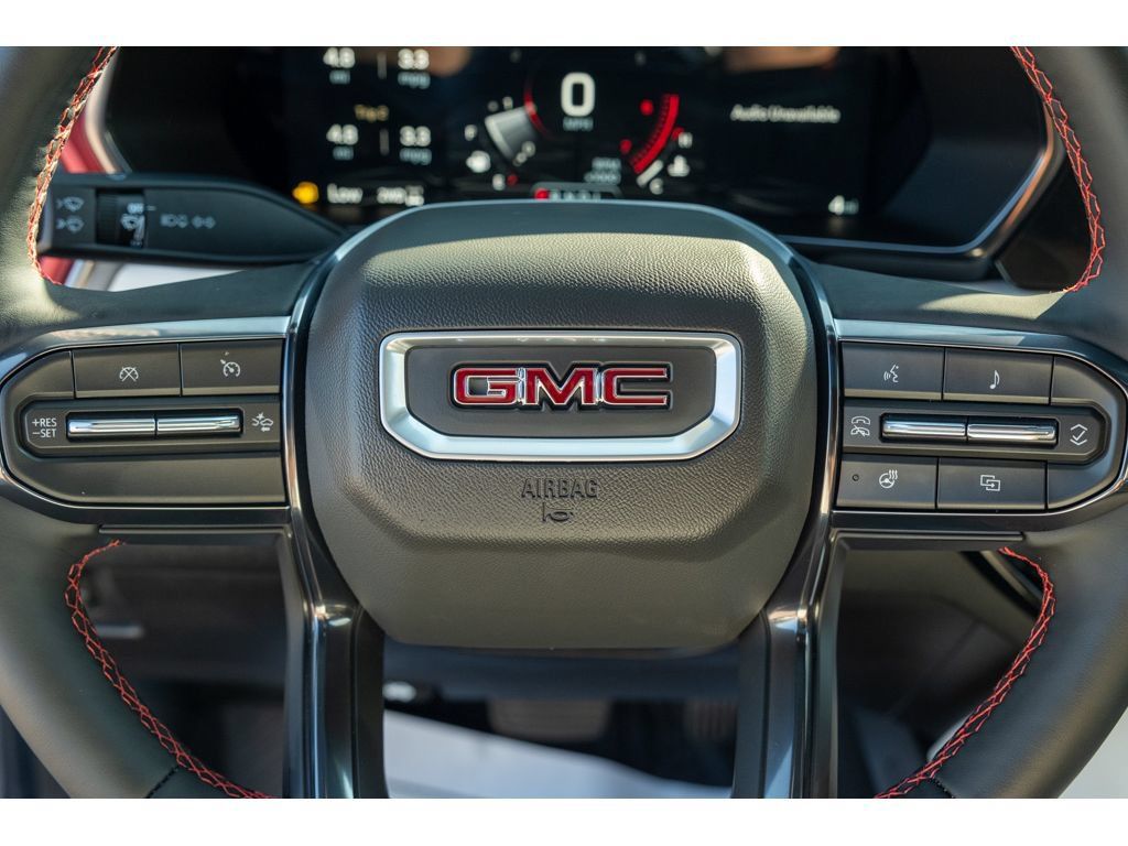 New 2026 GMC Canyon AT4X w/ LPO, Black Badging Package AWD/4WD image 18