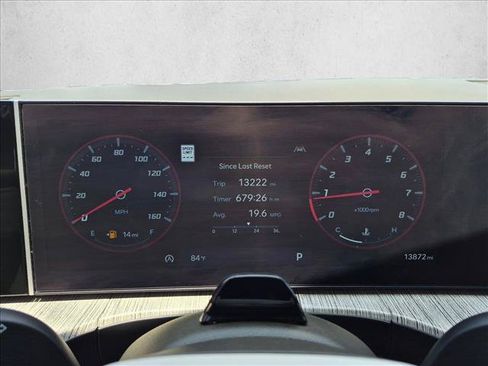 Used 2025 Hyundai Santa Fe Calligraphy FWD image 12
