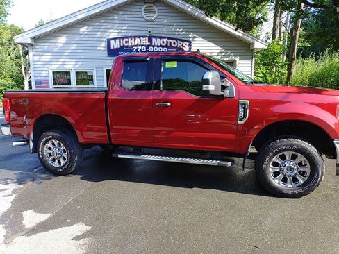 Used 2019 Ford F250 XLT w/ XLT Premium Package AWD/4WD image 7