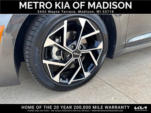 Used 2025 Kia K5 EX FWD image 11