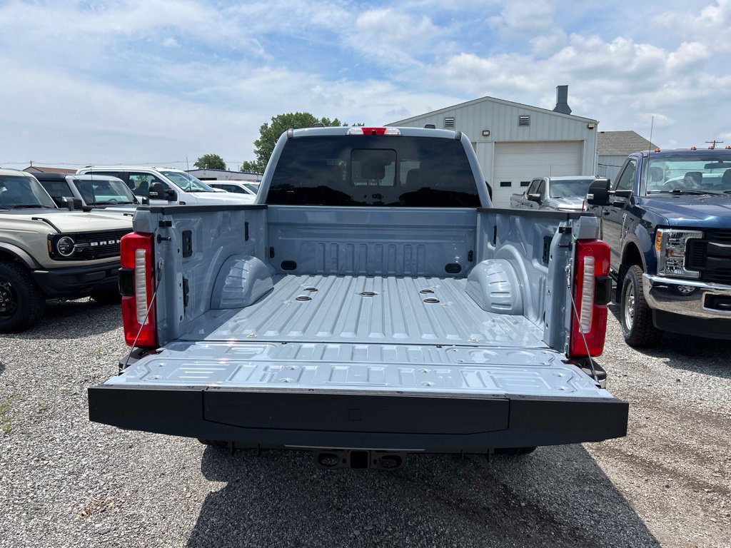 New 2026 Ford F250 King Ranch w/ Chrome Package AWD/4WD image 11