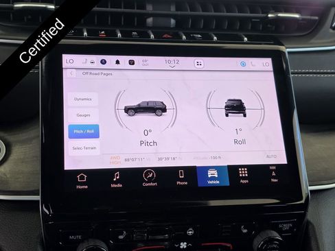 Used 2025 Jeep Grand Cherokee Limited image 21