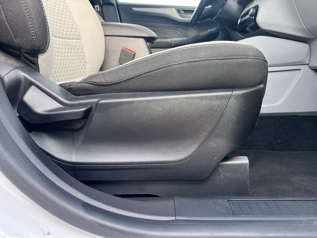 Used 2023 Ford Escape Active w/ Tech Pack #1 FWD image 28