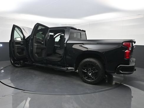 Used 2024 Chevrolet Silverado 1500 RST AWD/4WD image 37