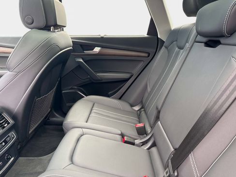 Certified 2025 Audi Q5 Prestige w/ Prestige Package AWD/4WD image 13