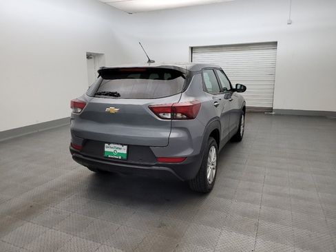 Used 2021 Chevrolet TrailBlazer LS FWD image 9
